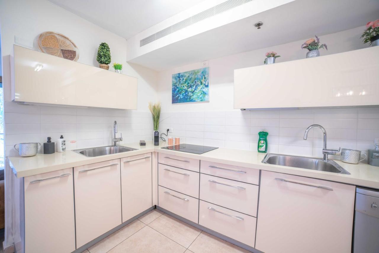 Art Apartment In Mamila - King David Residence Jerusalem Eksteriør bilde