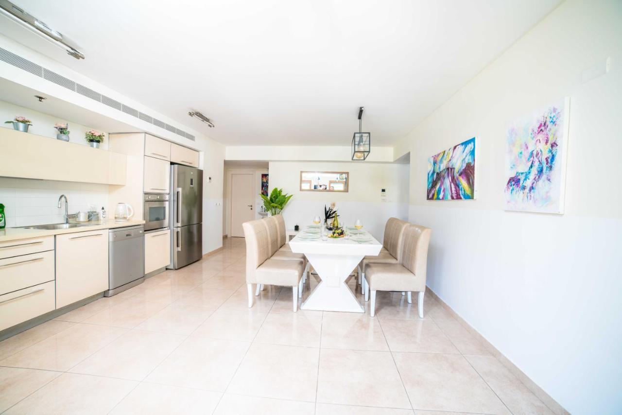 Art Apartment In Mamila - King David Residence Jerusalem Eksteriør bilde