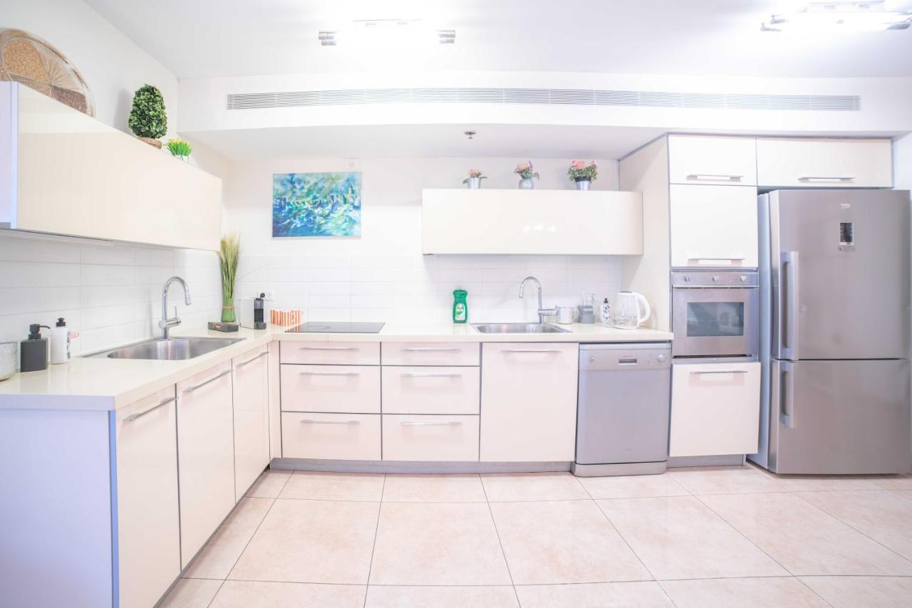 Art Apartment In Mamila - King David Residence Jerusalem Eksteriør bilde